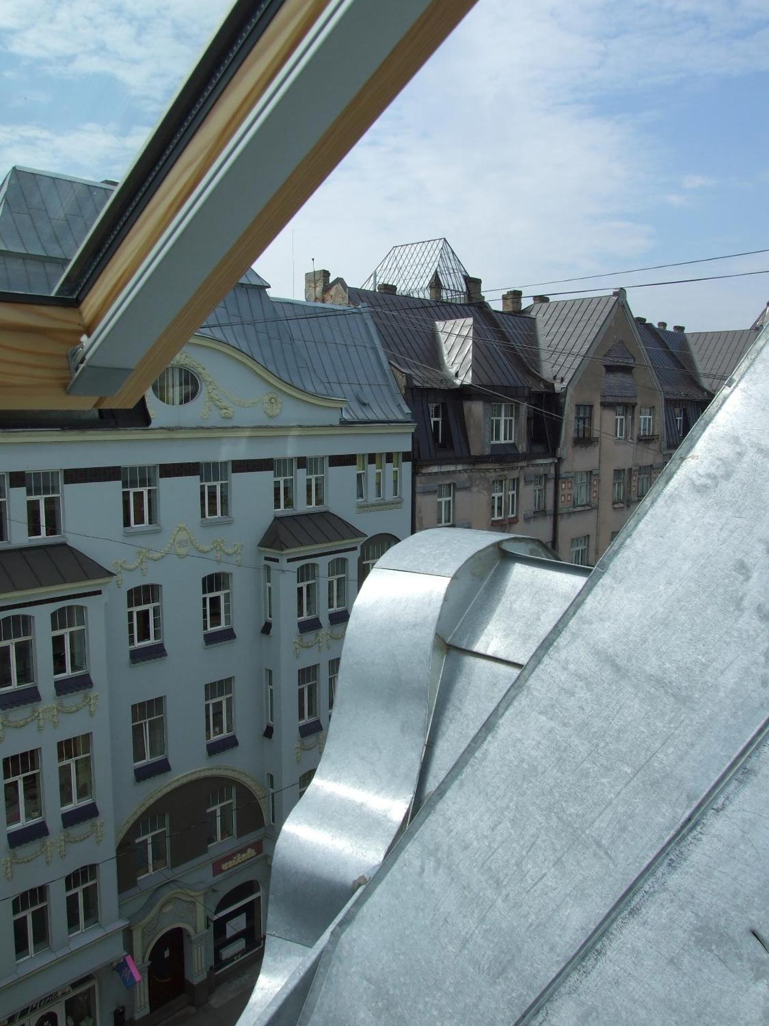 Sunlit Loft Apartment Riga Exterior photo
