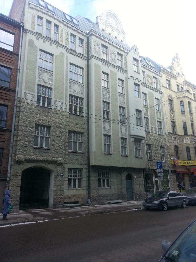 Sunlit Loft Apartment Riga Exterior photo